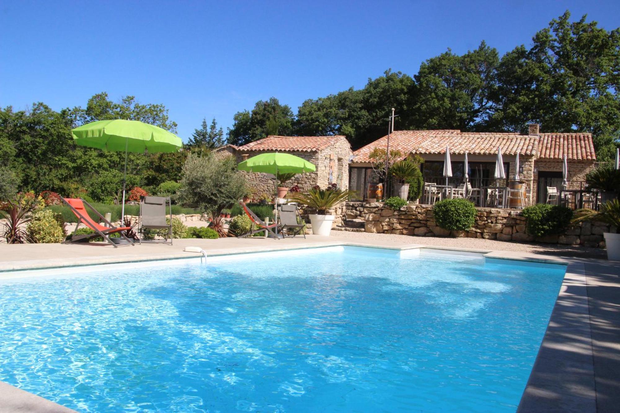 Le Hameau Fleur De Pierres , Chambre , Gite Et Table D'Hotes Murs  エクステリア 写真