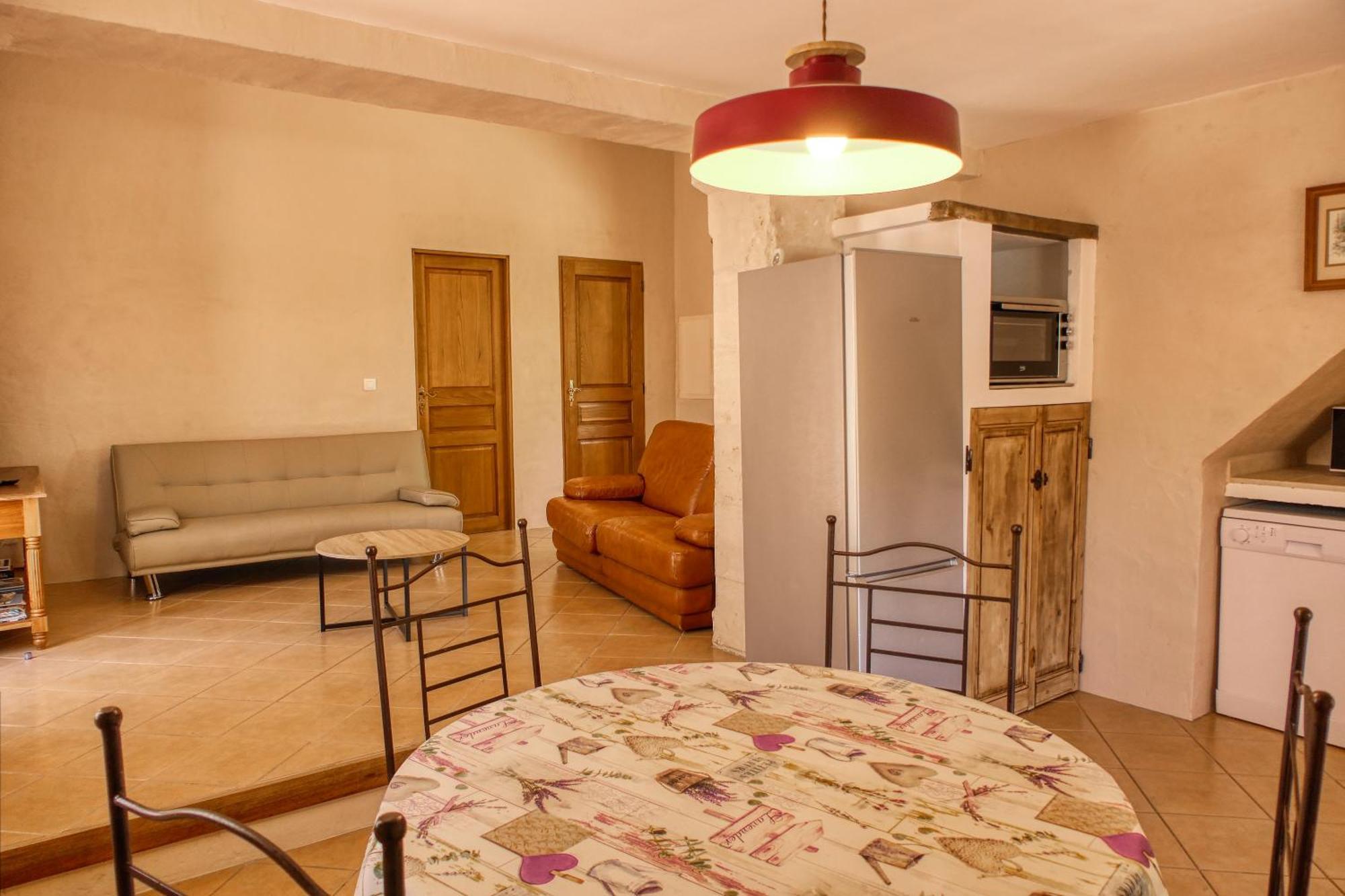 Le Hameau Fleur De Pierres , Chambre , Gite Et Table D'Hotes Murs  エクステリア 写真